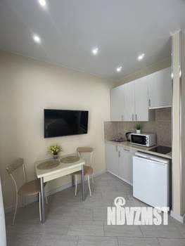 Студия квартира, посуточно, 25м2, 10/10 этаж