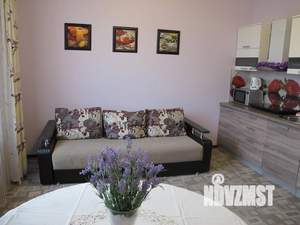 2-к квартира, посуточно, 42м2, 1/1 этаж