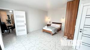 2-к квартира, посуточно, 50м2, 1/1 этаж