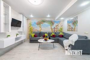 Студия квартира, на длительный срок, 30м2, 1/5 этаж