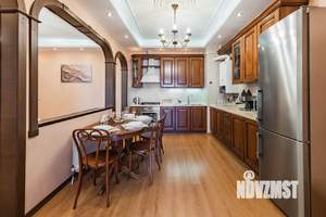 2-к квартира, посуточно, 75м2, 1/6 этаж