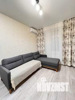 Студия квартира, посуточно, 30м2, 1/13 этаж