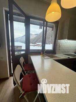 Студия квартира, посуточно, 37м2, 2/5 этаж