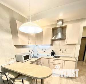 Студия квартира, посуточно, 30м2, 8/9 этаж