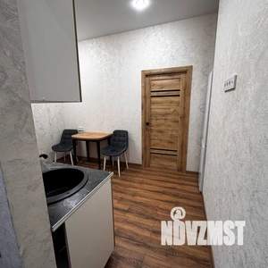 1-к квартира, посуточно, 30м2, 1/2 этаж