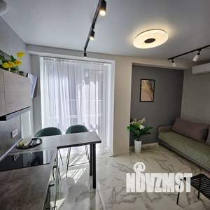 Студия квартира, посуточно, 25м2, 2/5 этаж