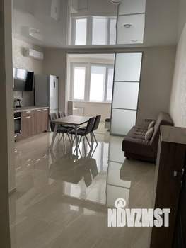 1-к квартира, посуточно, 45м2, 6/18 этаж