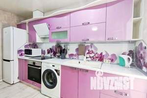 1-к квартира, посуточно, 50м2, 1/4 этаж