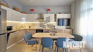 2-к квартира, на длительный срок, 110м2, 2/5 этаж