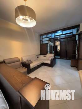 Студия квартира, посуточно, 57м2, 3/5 этаж