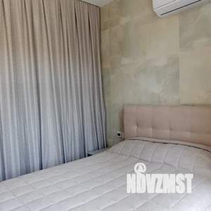 Студия квартира, посуточно, 30м2, 7/20 этаж