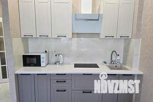 1-к квартира, посуточно, 40м2, 8/8 этаж