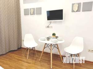 Студия квартира, посуточно, 28м2, 7/8 этаж