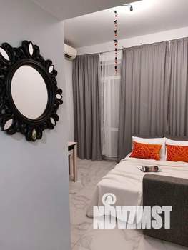 Студия квартира, посуточно, 25м2, 1/4 этаж