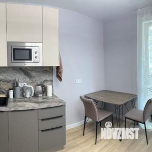 1-к квартира, посуточно, 37м2, 1/1 этаж