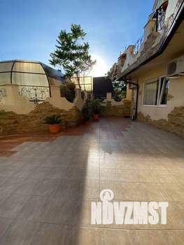 4-к квартира, посуточно, 150м2, 1/5 этаж