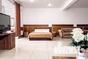 1-к квартира, посуточно, 60м2, 1/5 этаж