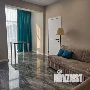 3-к квартира, посуточно, 90м2, 2/3 этаж