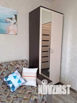 Студия квартира, посуточно, 18м2, 1/4 этаж