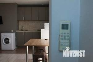 Студия квартира, посуточно, 20м2, 3/3 этаж