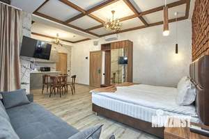 1-к квартира, посуточно, 42м2, 1/1 этаж