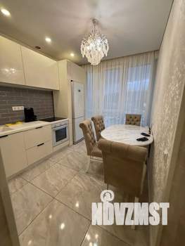 1-к квартира, посуточно, 44м2, 1/1 этаж