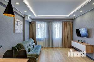 2-к квартира, посуточно, 50м2, 1/1 этаж