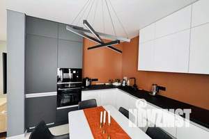 3-к квартира, посуточно, 80м2, 1/12 этаж