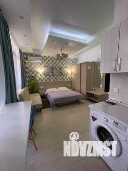 Студия квартира, посуточно, 25м2, 1/10 этаж
