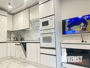 2-к квартира, посуточно, 60м2, 2/18 этаж