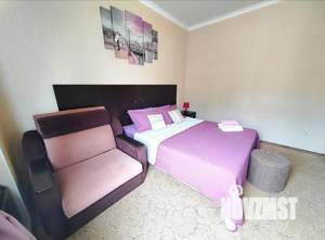 1-к квартира, посуточно, 40м2, 1/1 этаж