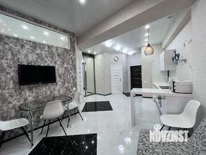 1-к квартира, посуточно, 40м2, 11/17 этаж