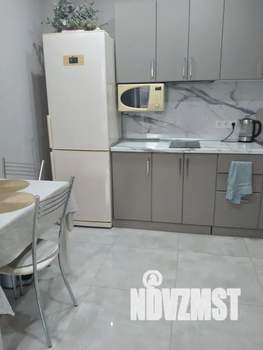 1-к квартира, посуточно, 32м2, 1/12 этаж