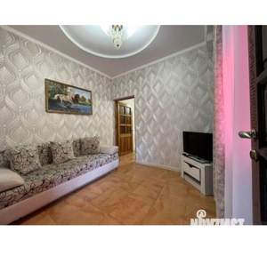 2-к квартира, посуточно, 45м2, 1/1 этаж
