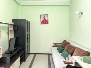 1-к квартира, посуточно, 35м2, 1/1 этаж