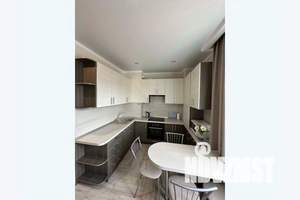 2-к квартира, посуточно, 52м2, 3/6 этаж