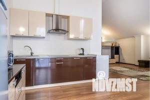 2-к квартира, посуточно, 95м2, 4/4 этаж