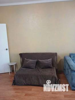 Студия квартира, посуточно, 33м2, 2/11 этаж