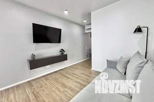 1-к квартира, посуточно, 35м2, 19/23 этаж