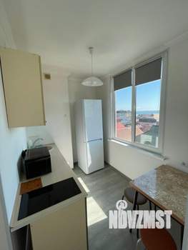 2-к квартира, посуточно, 36м2, 7/10 этаж