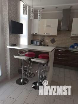 1-к квартира, посуточно, 45м2, 6/9 этаж