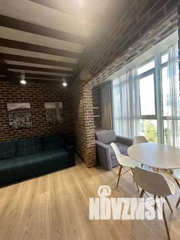 Студия квартира, посуточно, 36м2, 24/25 этаж