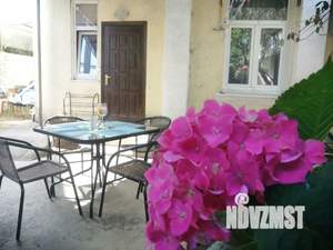 2-к квартира, посуточно, 38м2, 1/2 этаж