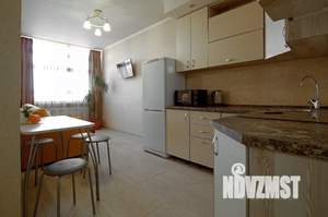 1-к квартира, посуточно, 39м2, 1/1 этаж