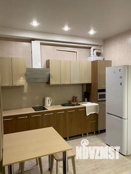 Студия квартира, посуточно, 33м2, 1/8 этаж