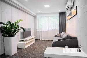 1-к квартира, посуточно, 44м2, 4/18 этаж