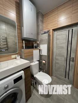 Студия квартира, посуточно, 30м2, 1/2 этаж