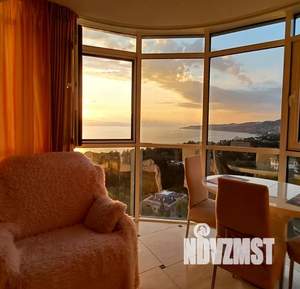 2-к квартира, посуточно, 50м2, 21/25 этаж