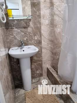 Студия квартира, посуточно, 17м2, 1/6 этаж