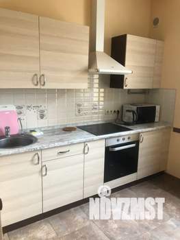2-к квартира, посуточно, 65м2, 1/4 этаж